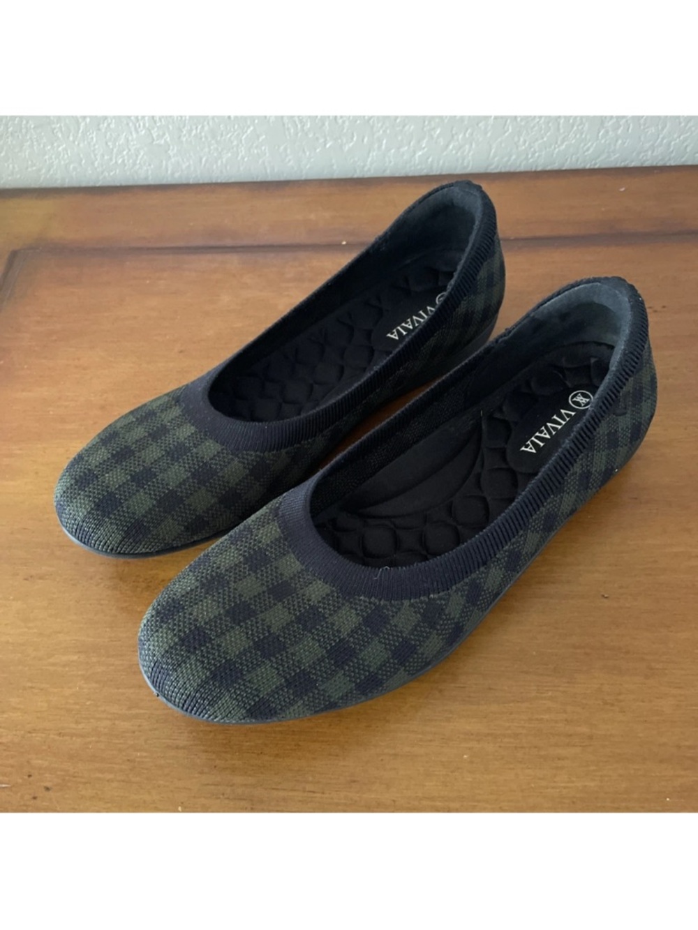 VIVAIA Claire Round Toe Ballet Flats Olive Plaid Winter Green Sz 40